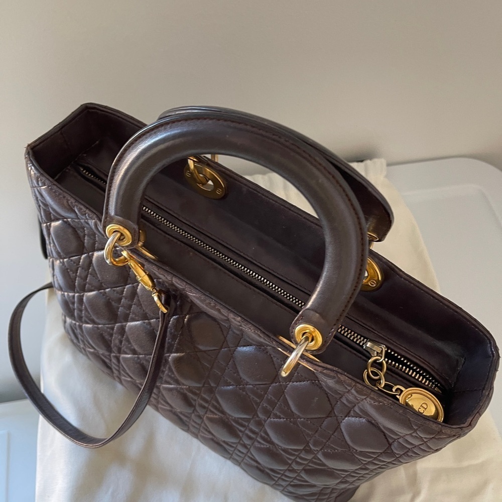 Christian Dior Lambskin Cannage Large Dark Brown Lady Dior
Shoulder Bag - Picture 10 of 11